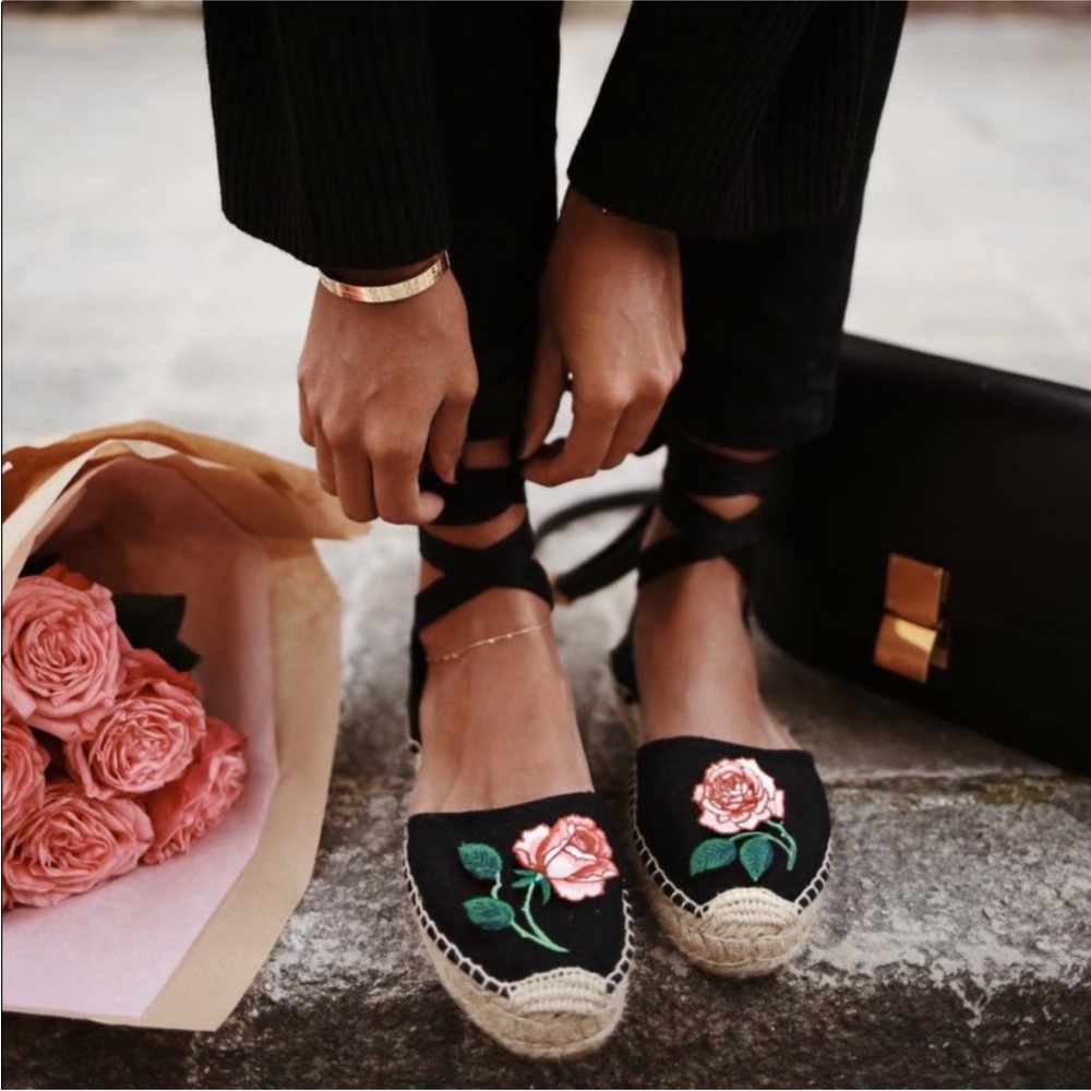 SOLUDOS La Vie En Rose Vogue Lace Up Espadrilles Size 6.5